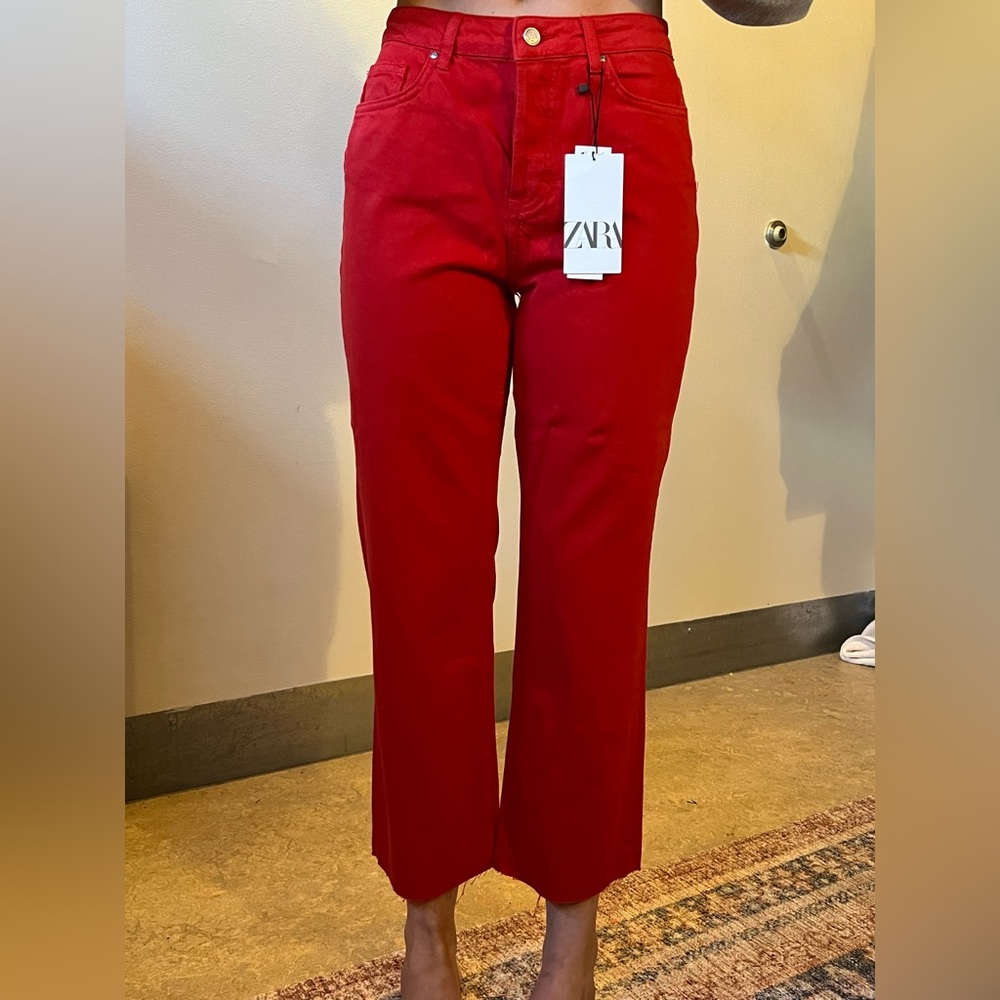 New with tags Zara mid rise straight jeans